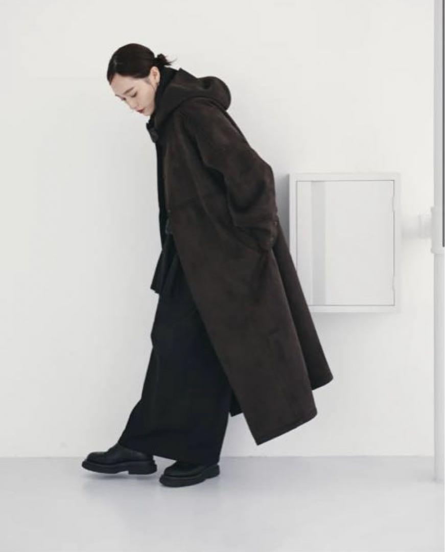 完売品　タグ付き　HELLA MOUTON HOODIE CO ブラウン