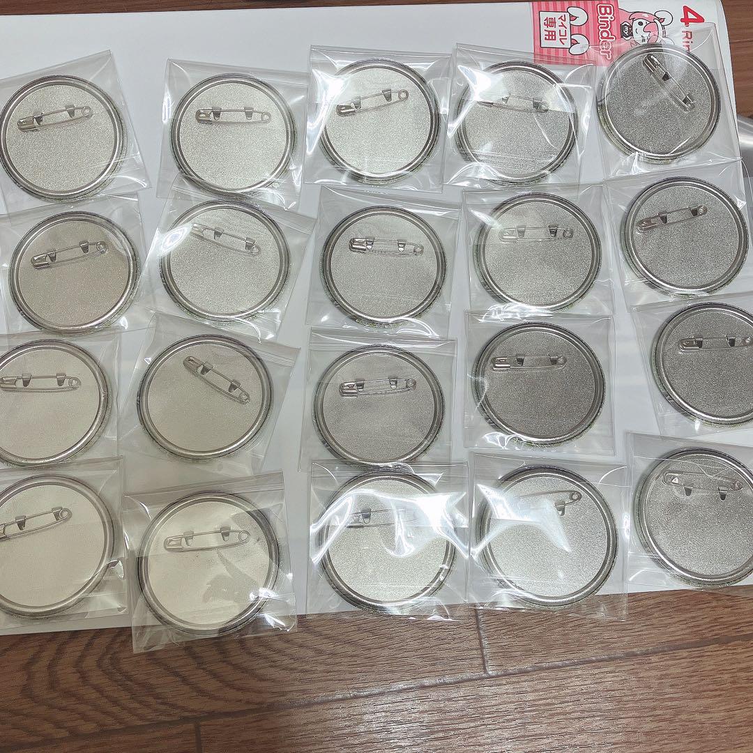 予約商品】グリッター缶バッジ イベントイラストコレクション