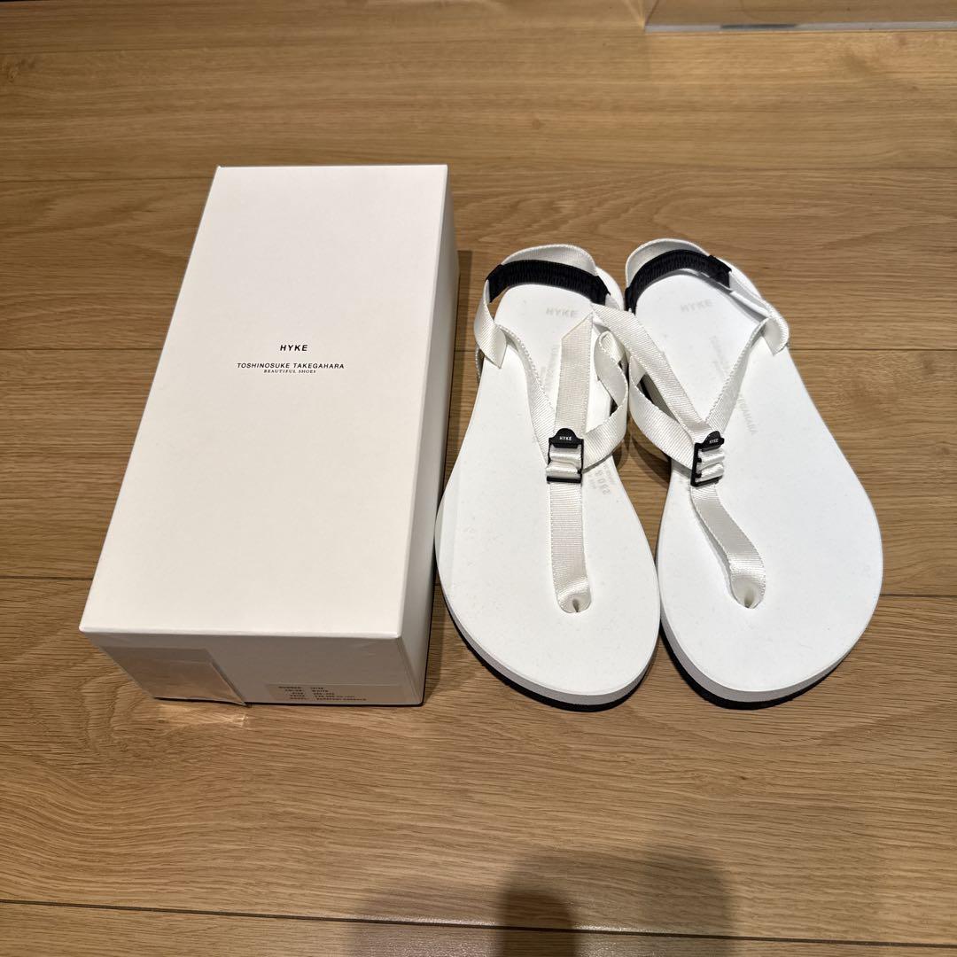 新品未使用】HYKE BEAUTIFUL SHOES ベアフットサンダル - メルカリ