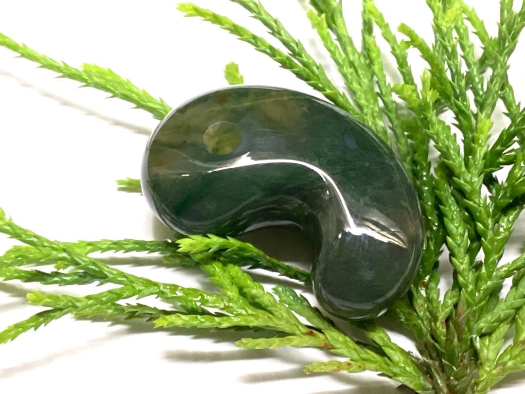 ✳絶品 濃厚青緑の碧玉 出雲石勾玉 最 品 幻の透かし コレクション 鑑別書付HISUI LNAILSPERTH_COM