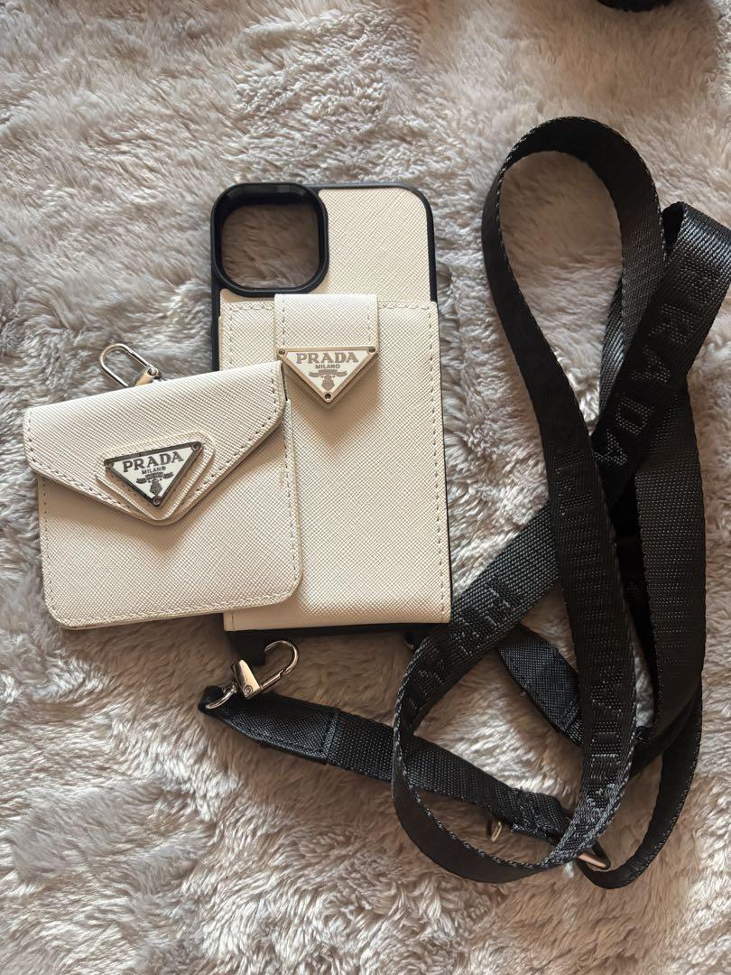 追跡送料込 PRADA ショルダーストラップ付カードケース PRADA プラダ ショルダーストラップ付カードケース ブラック