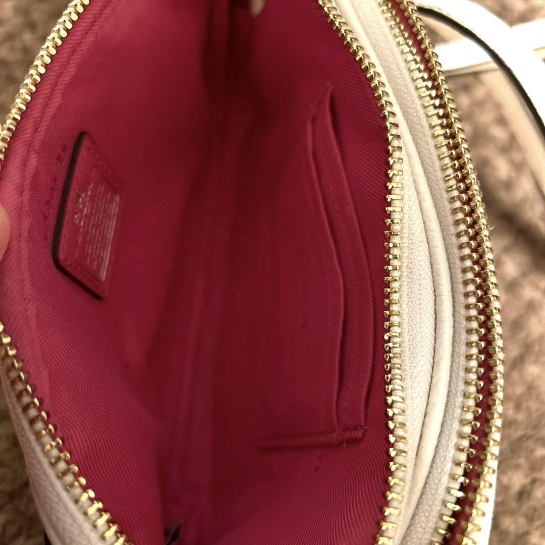 新品未使用品☆COACH 花柄ポーチ ホワイト2ウェイポシェット