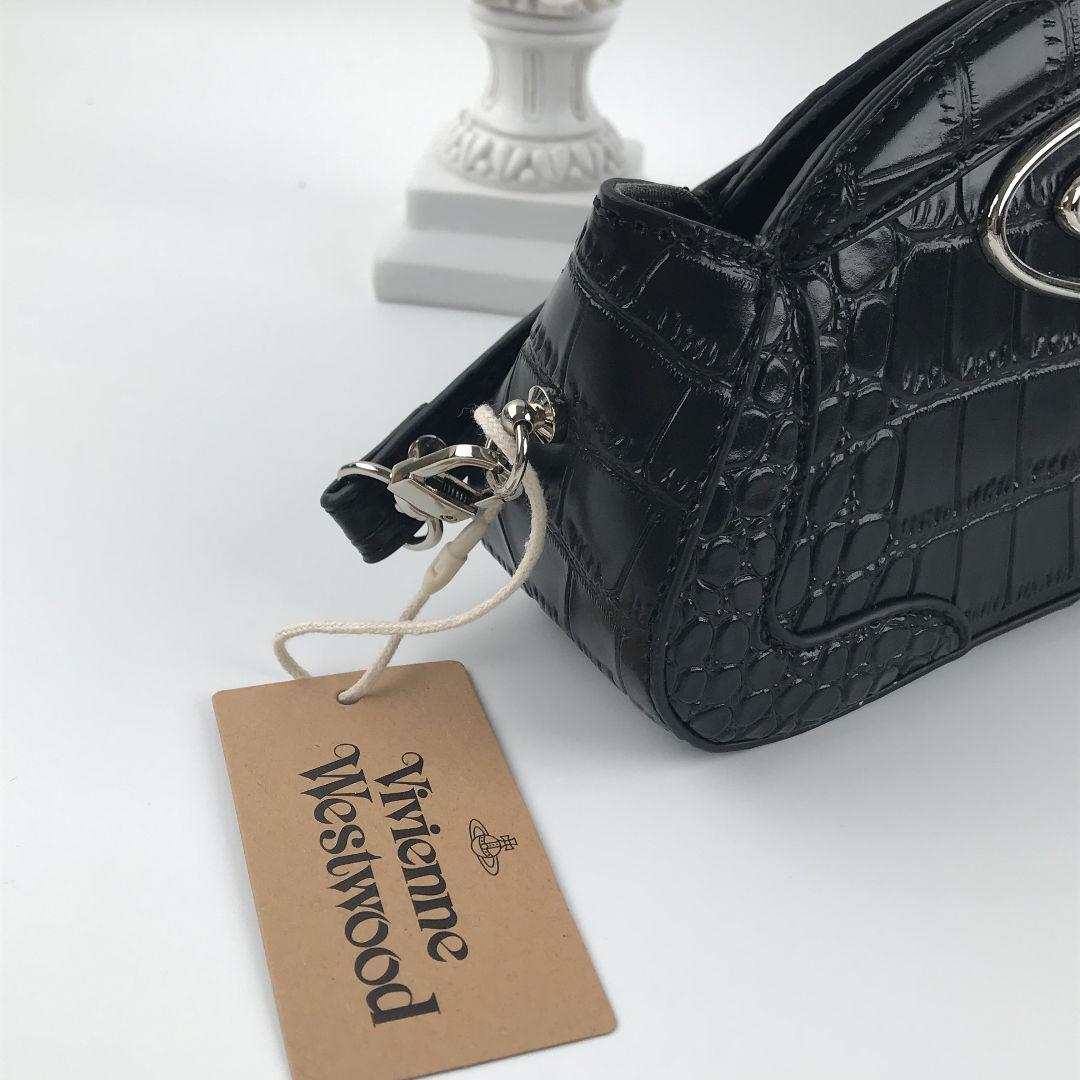vivienne westwood ドラムオーブ ショルダーバッグ本当に 安
