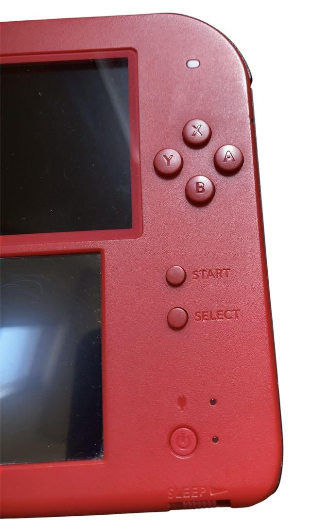 任天堂　2DS本体 レッド