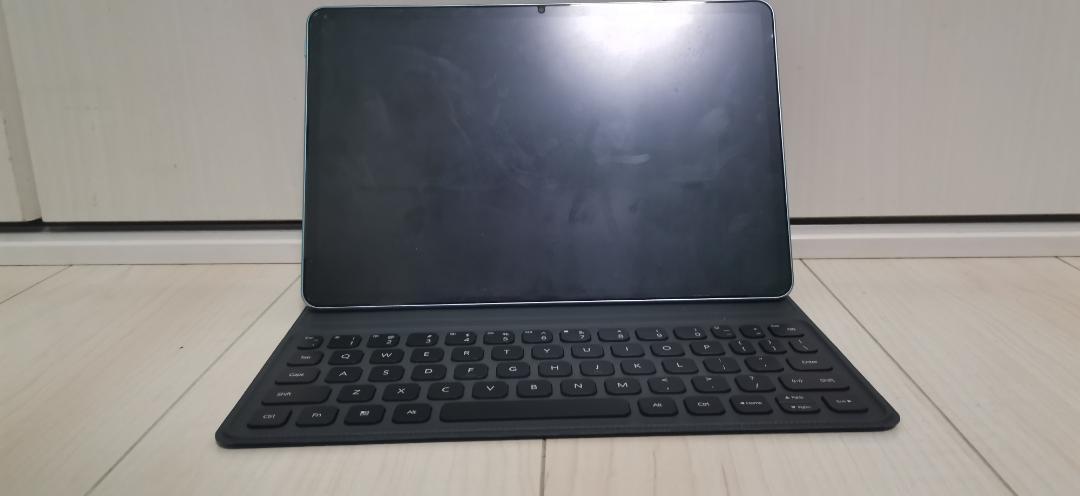 HUAWEI Matepad 11　キーボード付き