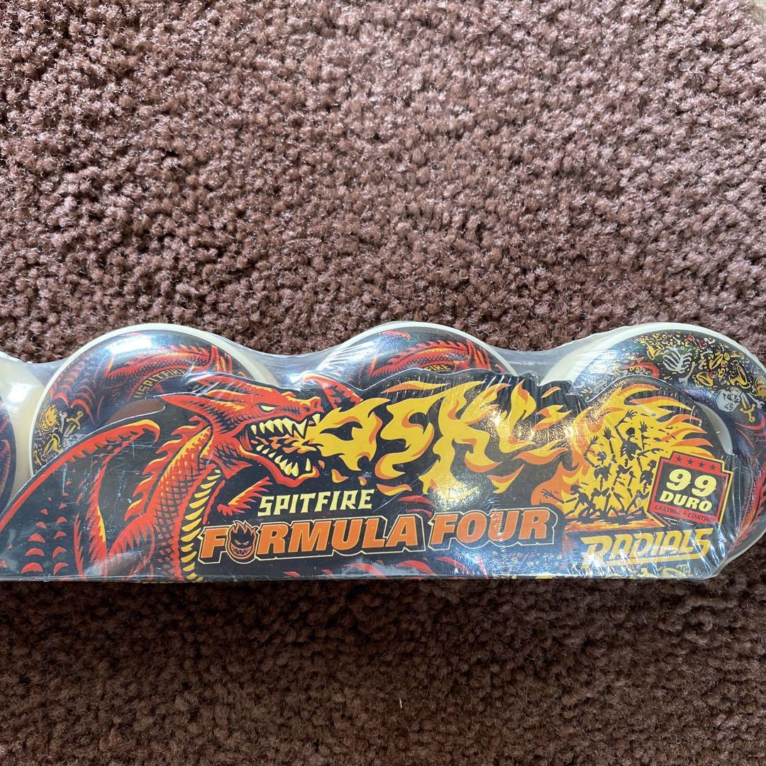 SPITFIRE FORMULA FOUR 57mm99D ドラゴン柄ウィール