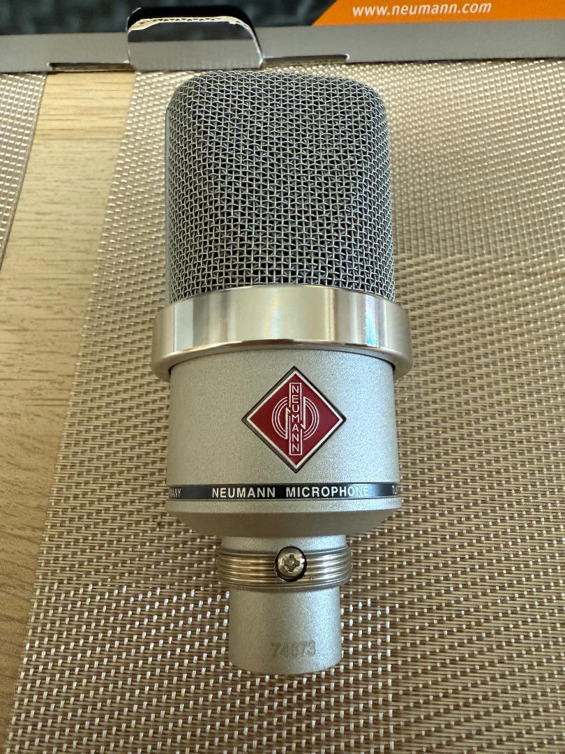 Neumann TLM 102 コンデンサーマイク (正規品)