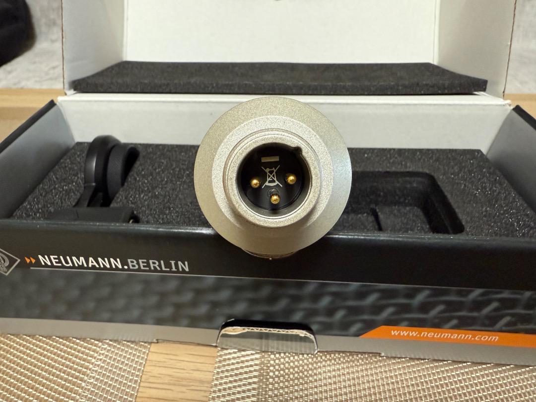 Neumann TLM 102 コンデンサーマイク (正規品)