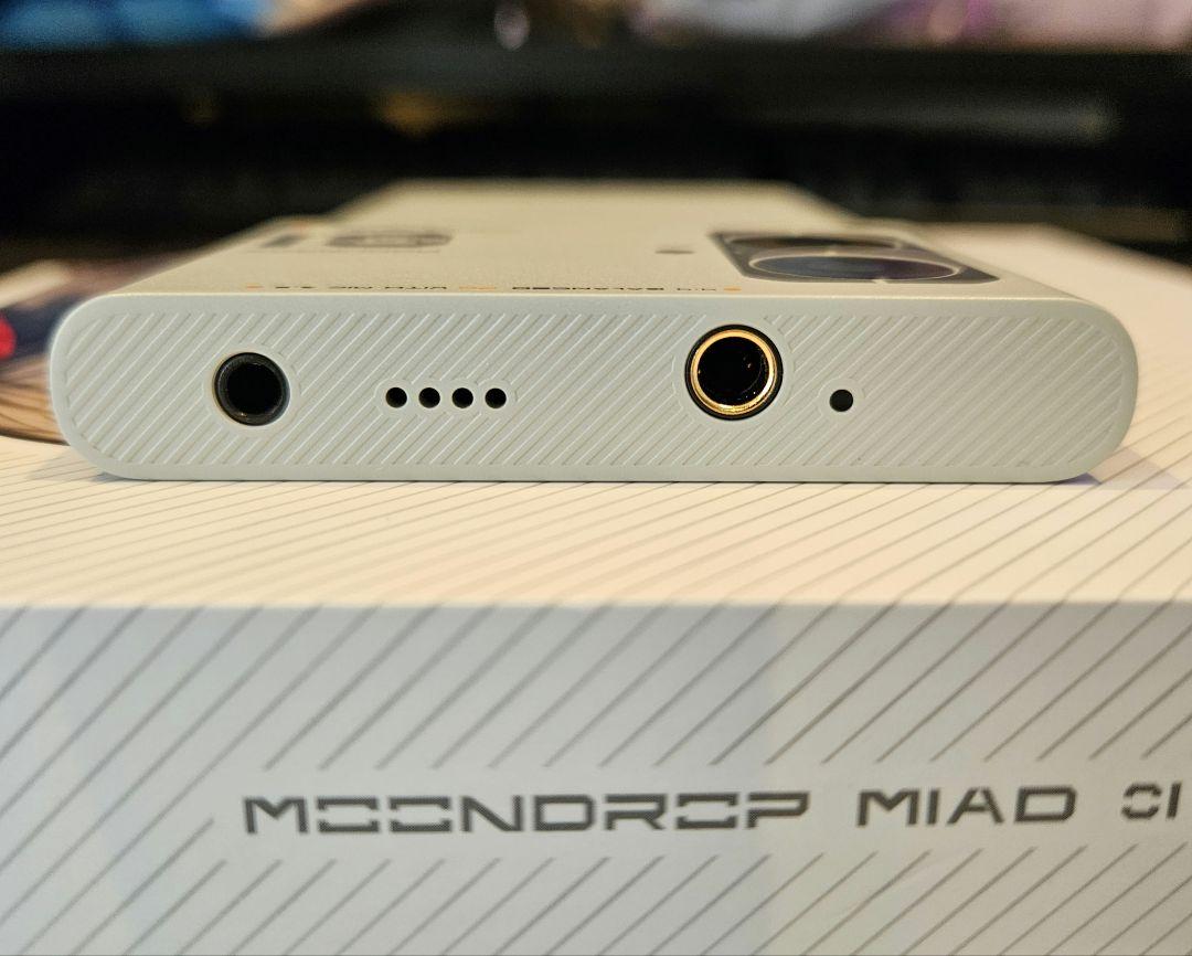 水月雨 MOONDROP MIAD01