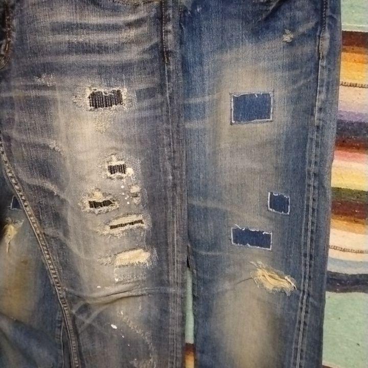 ビットブルー　デニムパンツ　ヴィンテージダメージ加工　ヒステリックグラマー