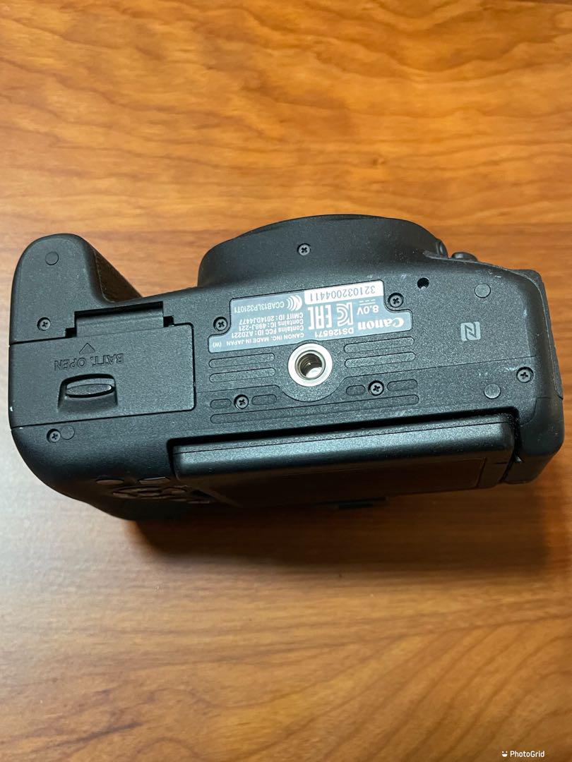 現状品 Canon kiss x8i ボディ デジタル一眼レフカメラ