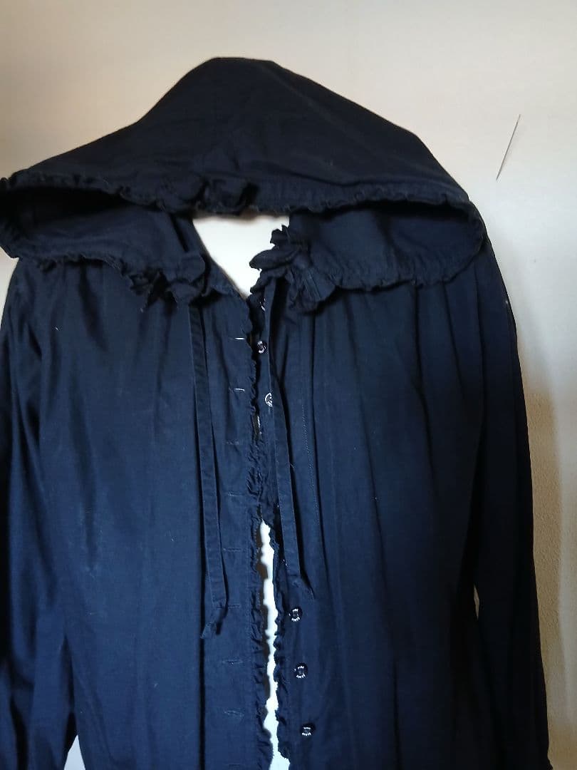 フード付きネイビー長袖ロングシャツ