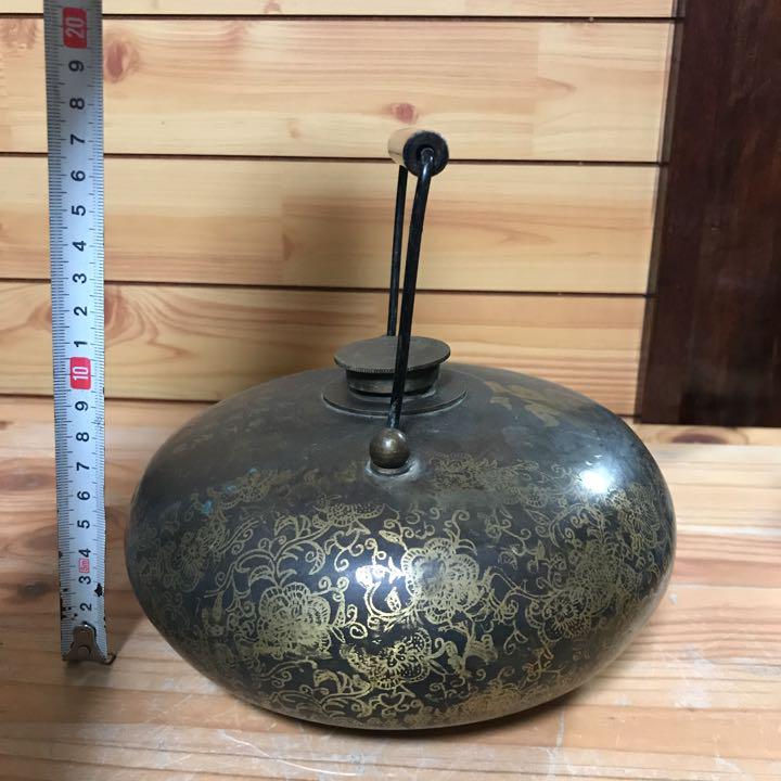 します 古銅 水筒 検:清朝.中国古玩 8ZA4U-m97614233634 金彩 福紋 になる