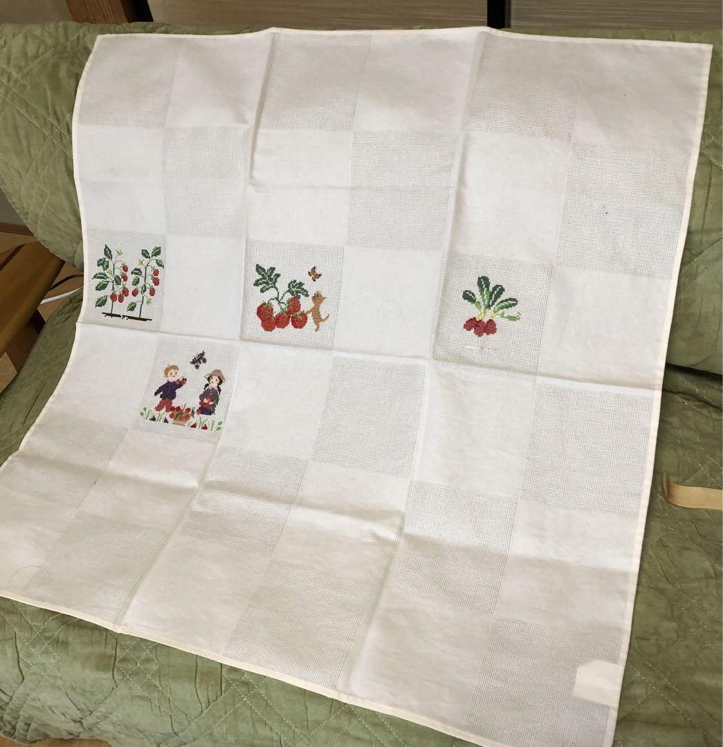 【訳あり】クロスステッチ用テーブルクロス（80cm×80cm）