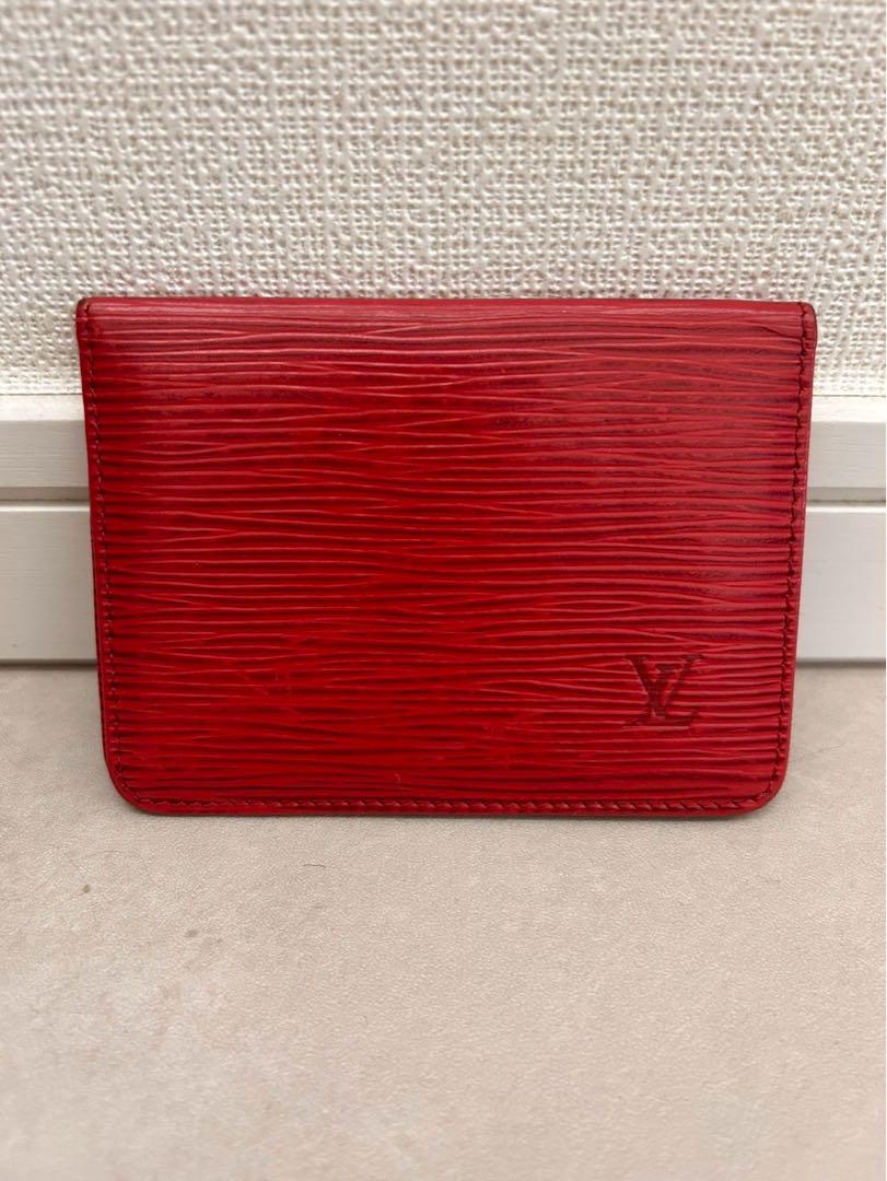 VUITTON パスケース