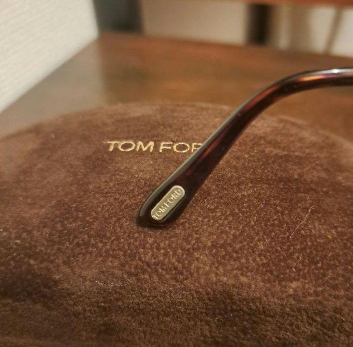 美品 TOM FORD サングラス TF5466 052トムフォード 美品 TOM FORD サングラス TF5466 052トムフォード
