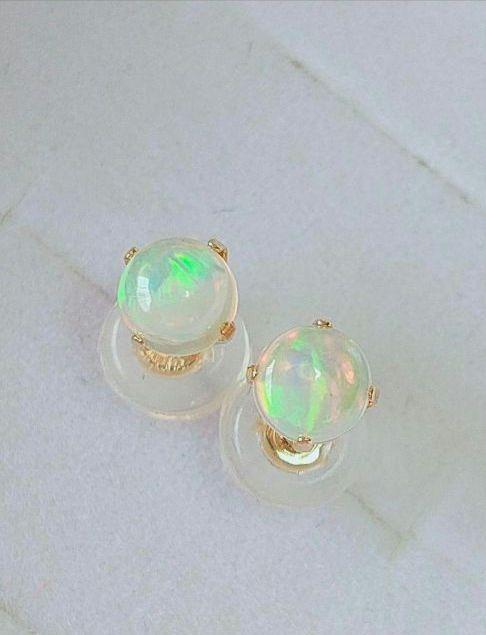 【激安大特価！】 未使用品 k18 天然オパール ピアス レディース アクセサリー