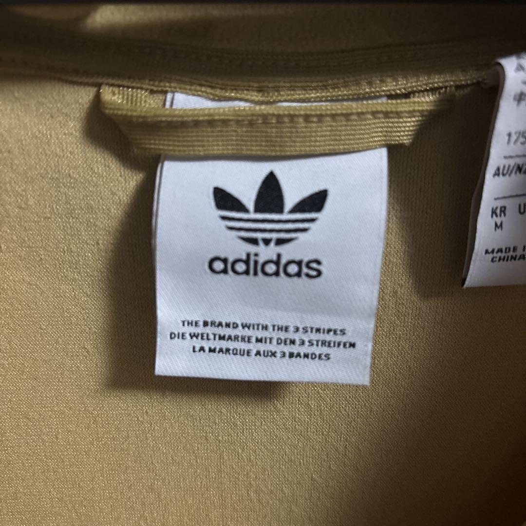 adidas originals ベロア トラックジャケット 最終価格