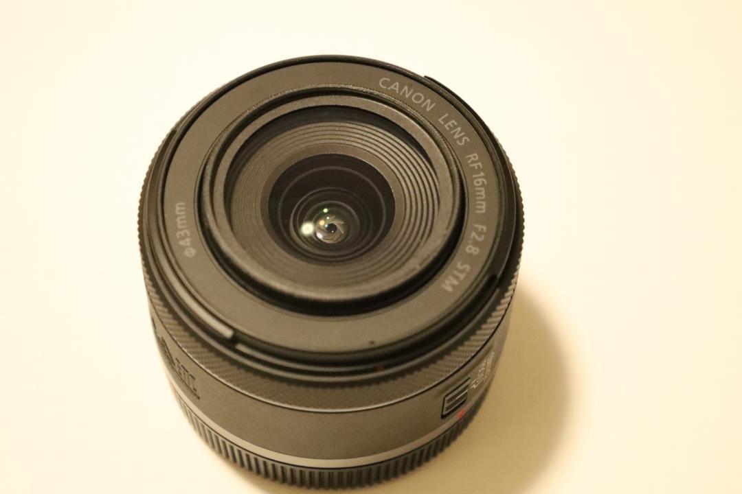 Canon RF16mm F2.8 STM 単焦点レンズ【極美品・防湿庫保管】