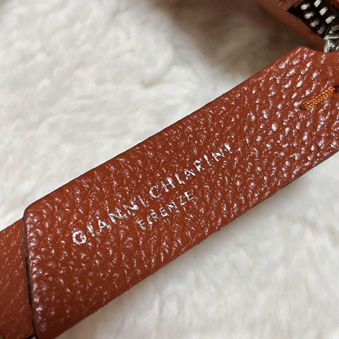 ジャンニキアリーニGIANNI
