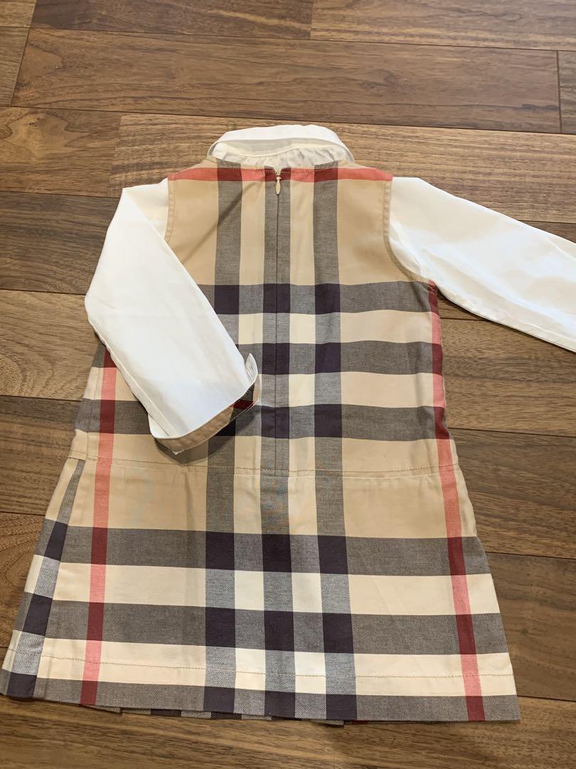 Burberry ワンピース　2Y