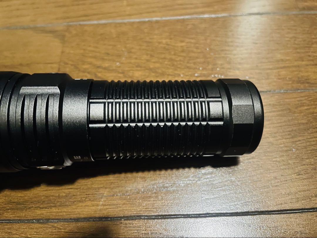 ThruNite Catapult PRO SFT70 強力サーチライト