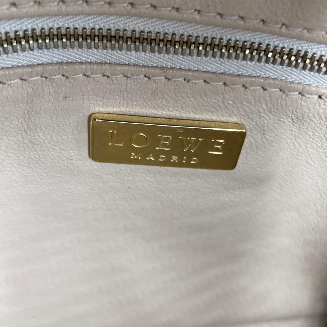 専用 LOEWE パイソン クラッチバッグ ブラック レザー