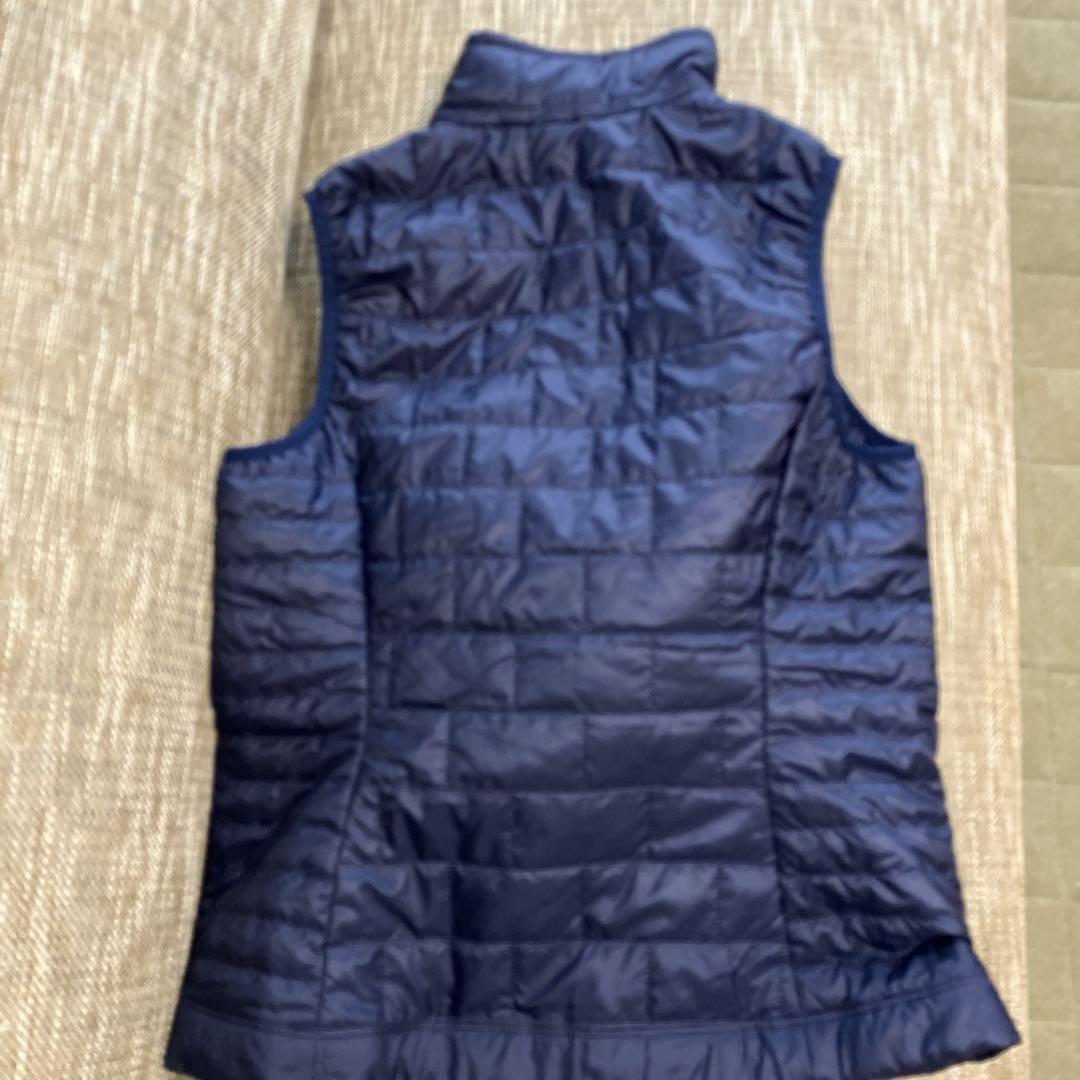 Patagonia ベスト　レーディース　紺
