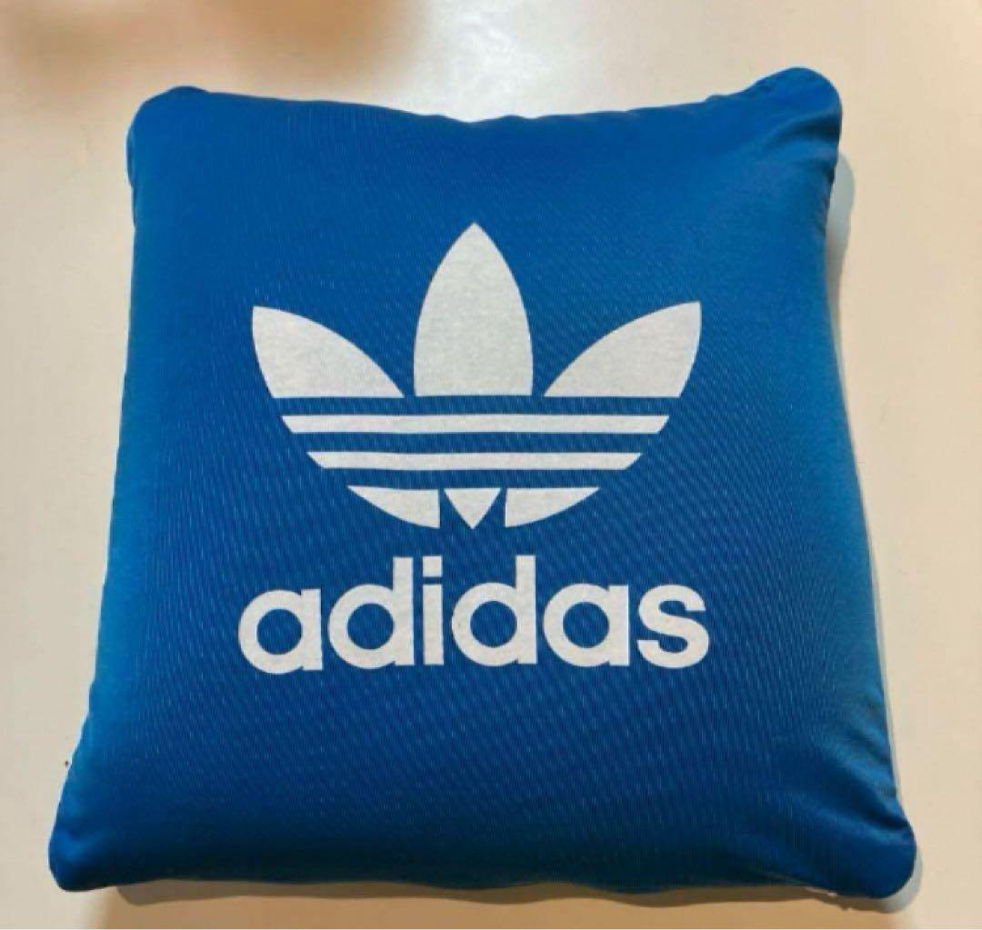 2個セット　バラ売り可能　adidas アディダス　非売品　ビーズクッション