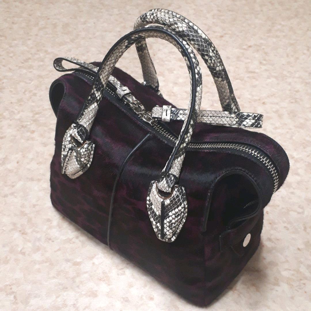 TOD'S Dスタイリング