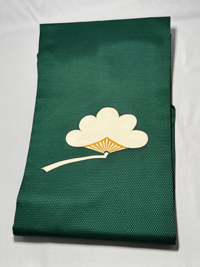 [備品] 名古屋帯　正絹　お太鼓柄　松　緑　洒落帯　カジュアル　小紋　紬　無地