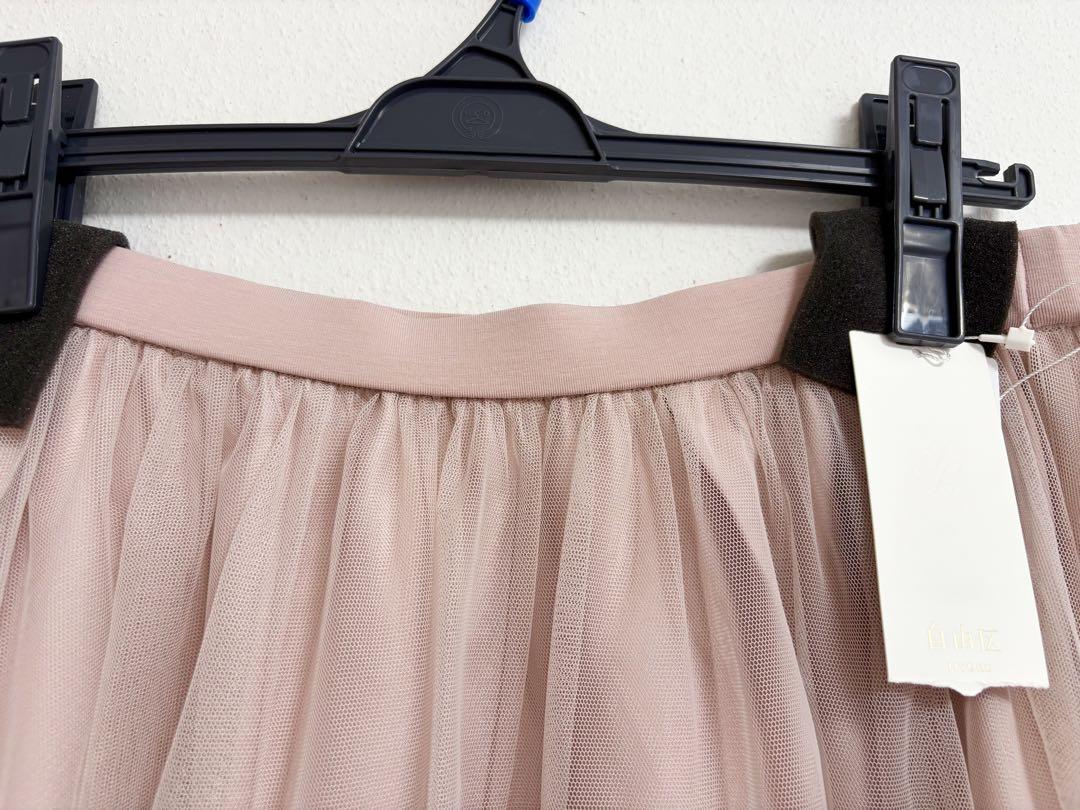 新品タグ付き 自由区　チュールスカート　ピンク 44