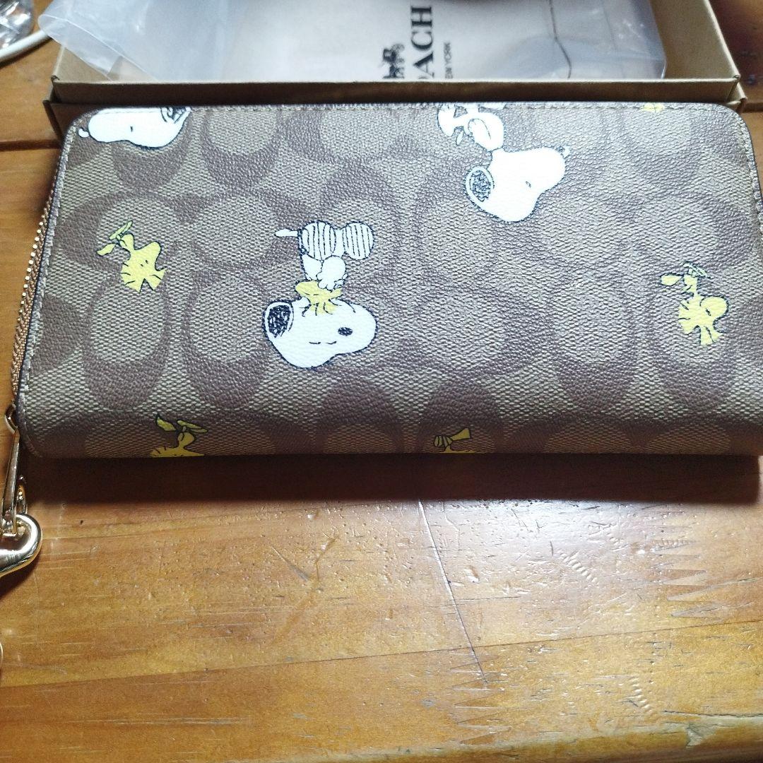 COACH財布