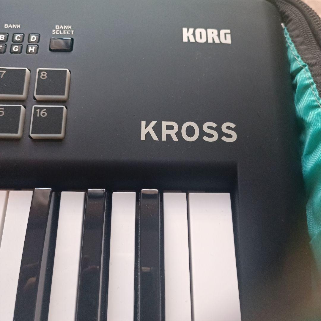 KORG KROSS 61鍵シンセサイザー ケース付き