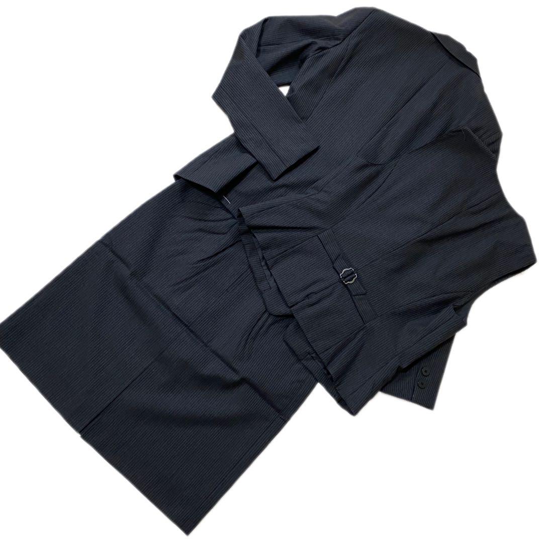 70%OFF‼️13号⭐️新品　事務服　スカートスーツストライプ☆グレー☆3点セット