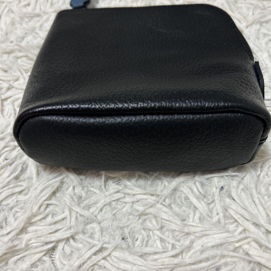 完売品　ヒロコハヤシ　HIROKO HAYASHI グーフォ　レザーポーチ ヒロコ ハヤシ HIROKO HAYASHI GUFO(グーフォ)ポーチ （ブラック