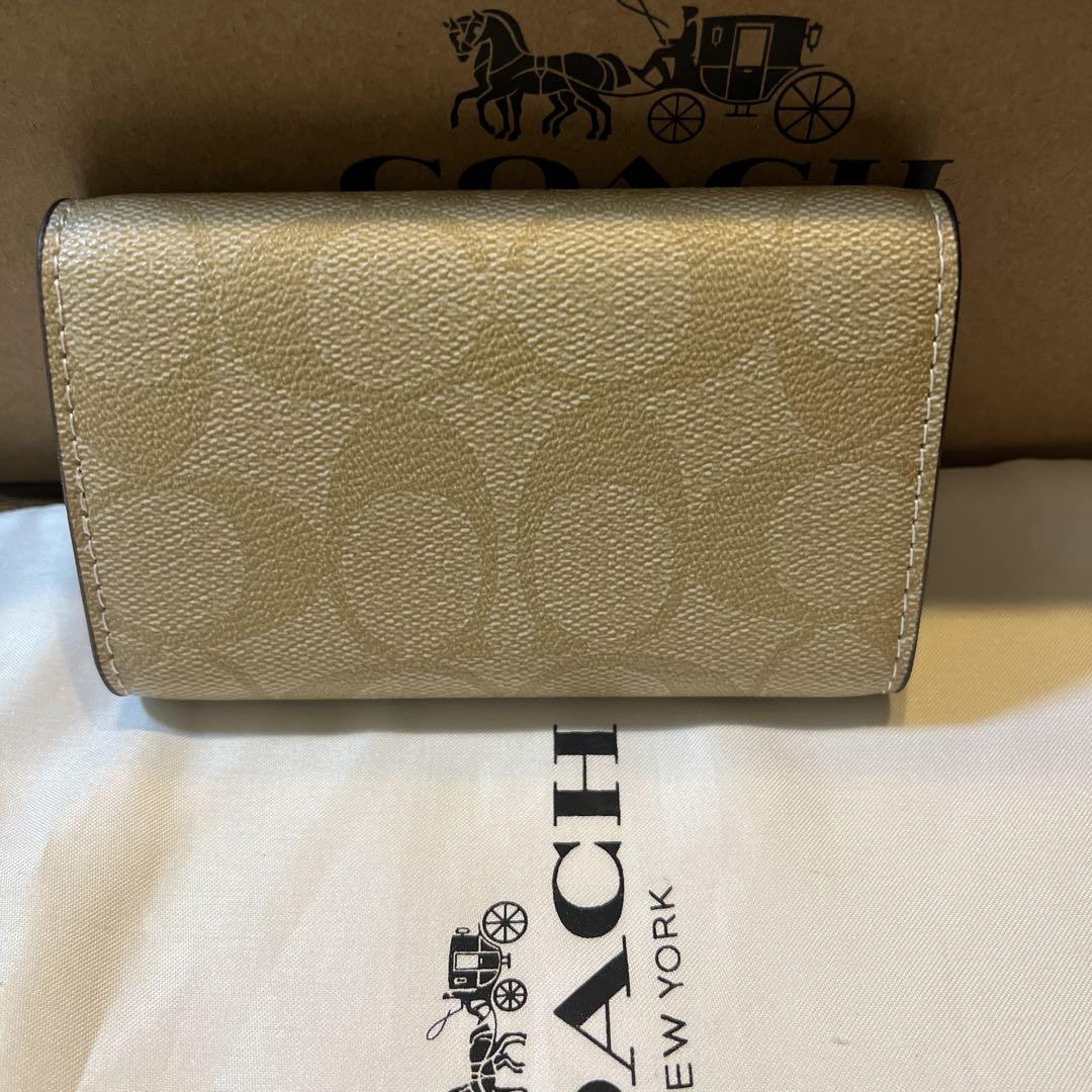 ✨只今限定価格です✨新品未使用✨コーチ☆シグネチャー キーケース brand_210212-556