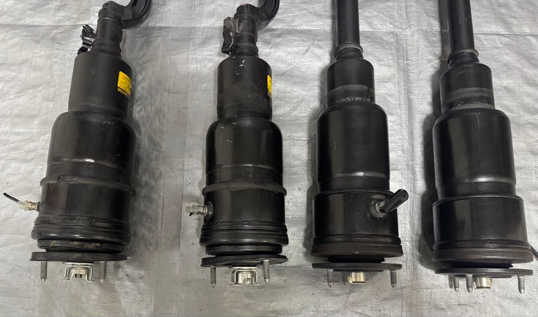 レクサス純正UVFF6 LSS00hIエアサスサス ペンションセット 20