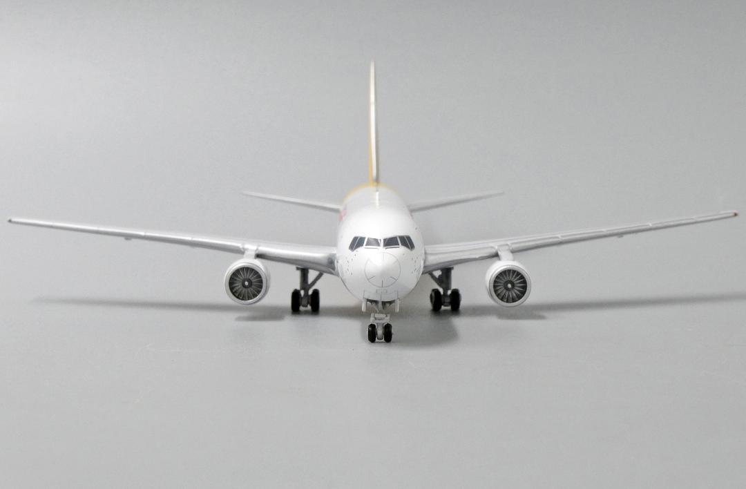 カリッタエア 767-300BCF N762CK 1/400