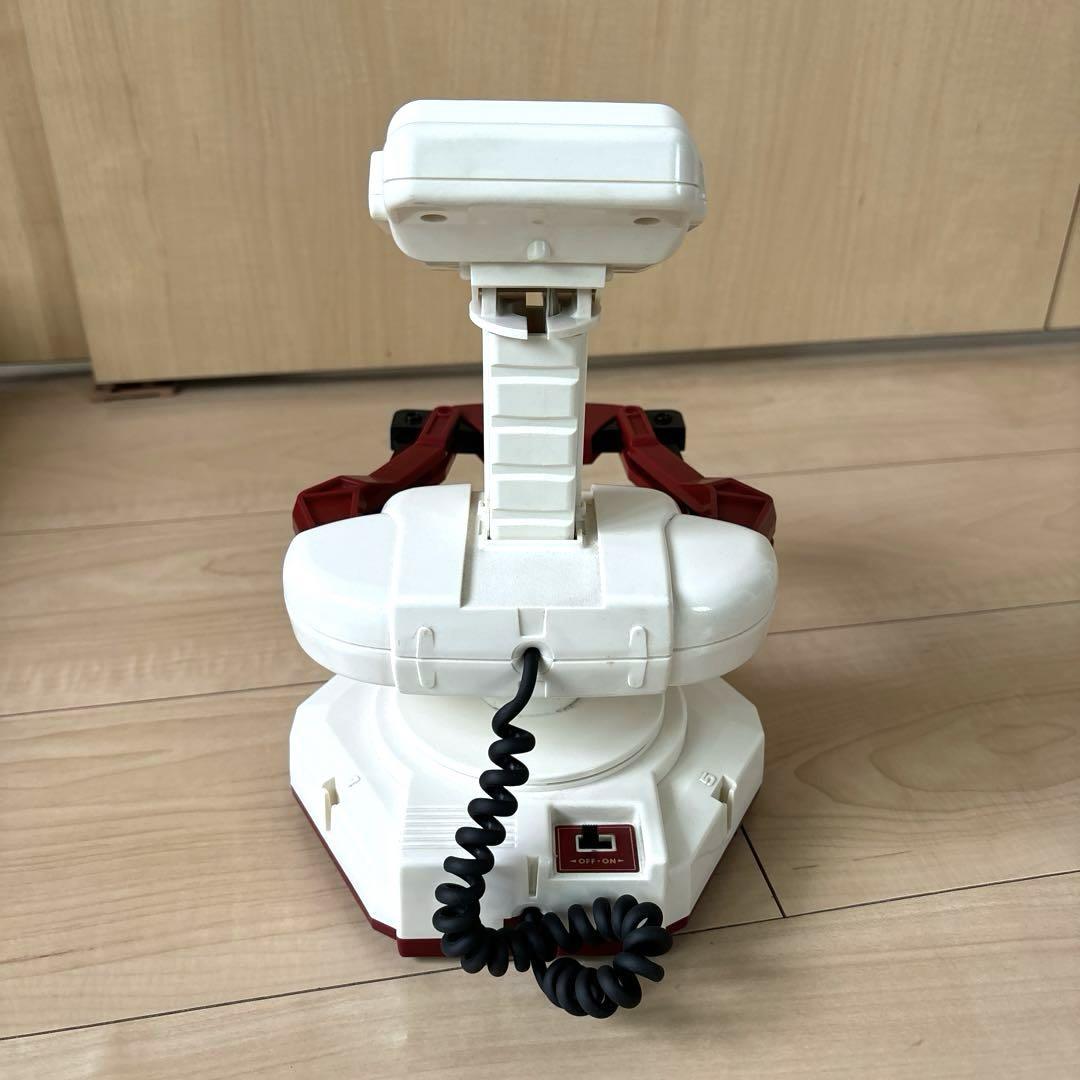 任天堂 80年代 ファミリーコンピュータロボット