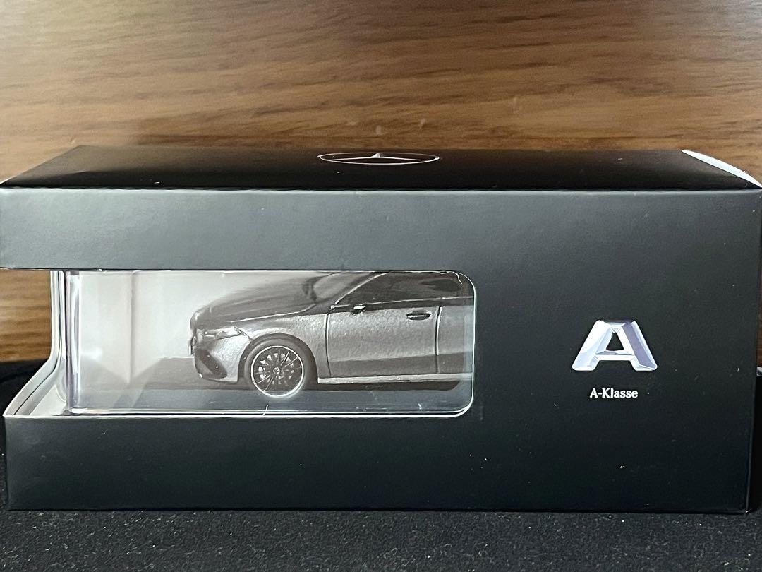 1/43 特注 スパーク メルセデスベンツ Aクラス AMGライン グレー 1/43 特注 スパーク メルセデスベンツ Aクラス AMGライン グレー