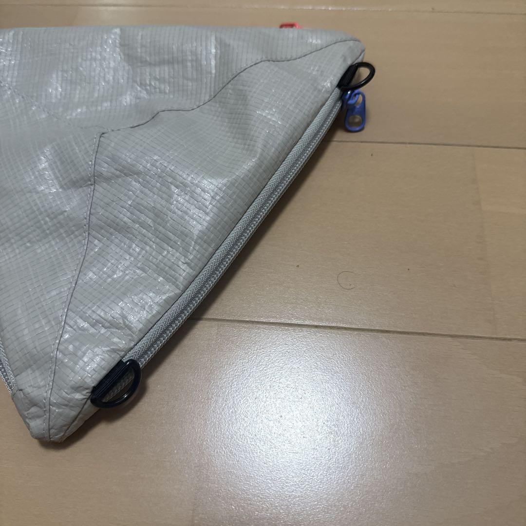 EYL Triple Pocket Pouch【L】Sand 三角ポーチ