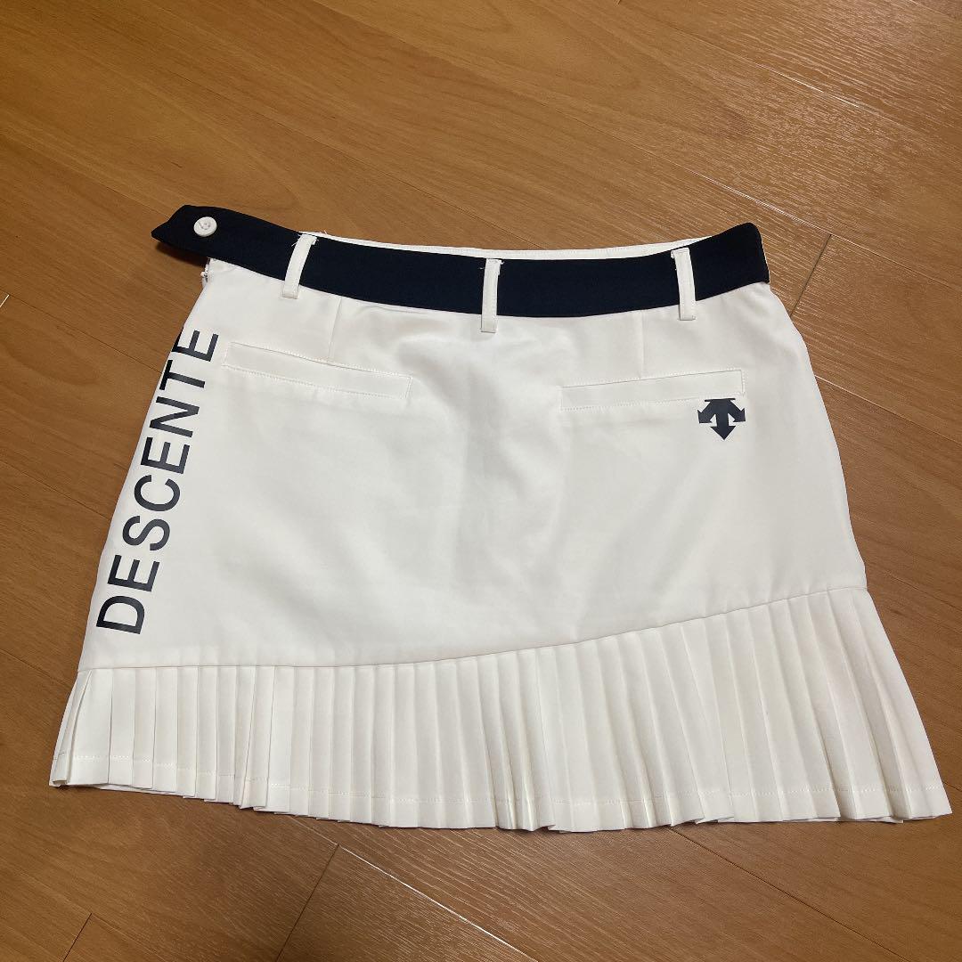 DESCENTEスカート