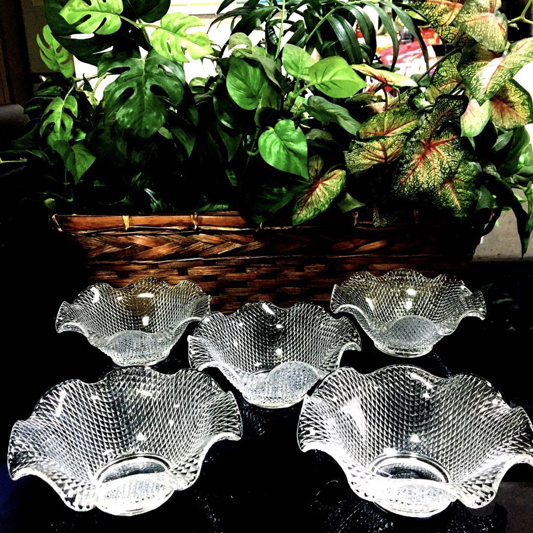 ☆未使用品ヴィンテージ花びらクリスタルパフェグラス5客セット
