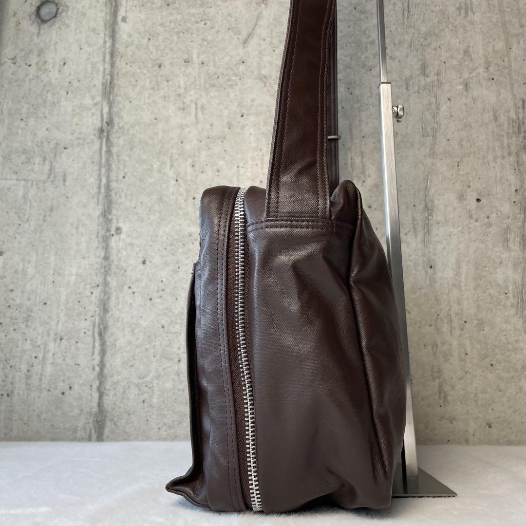 極美品✨ PORTER フリースタイル ショルダーバッグ 2層 ブラウン
