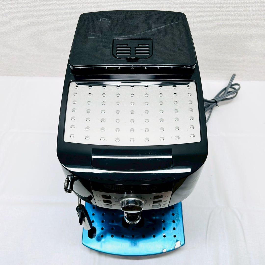 動作保証付デロンギ　マグニフィカS ECAM22112B 全自動コーヒーマシン