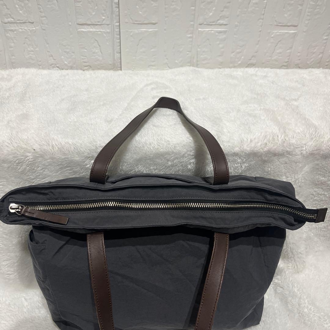 【美品】MARGARET HOWELL idea トートバッグ グレー A4可 【美品】MARGARET HOWELL idea トートバッグ グレー A4可