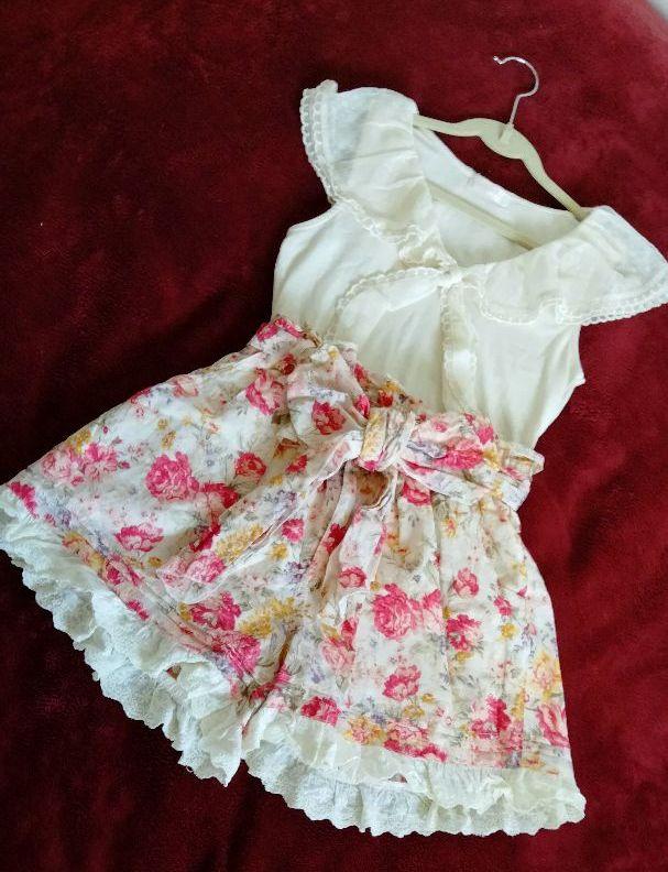 最安値爆買い LIZ LISA ♡大リボンフリルショートパンツ ♡セーラー襟レースノースリーブ F5W72-m97741000839 大得価新作