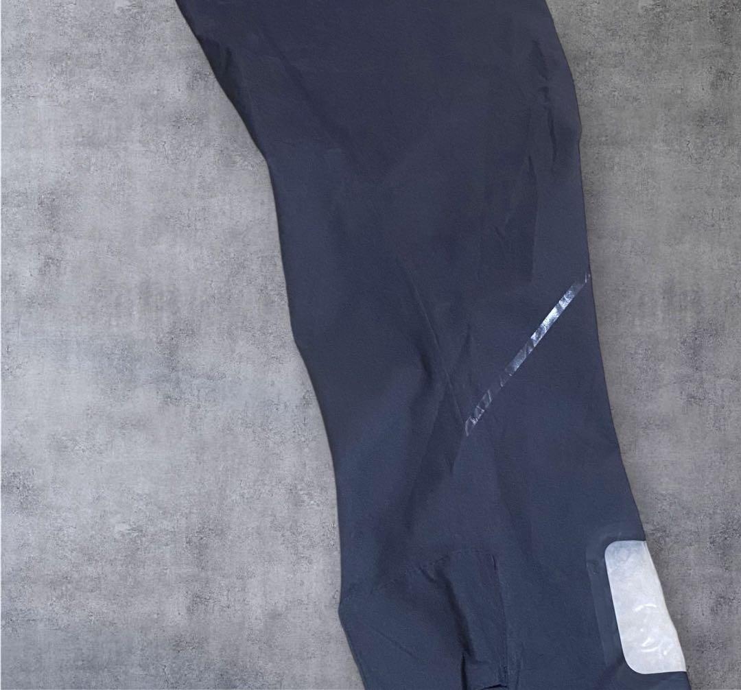 【F88】PUMAプーマプリントロゴレインジャケット　ブラック×イエロー