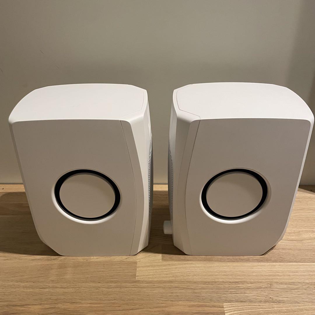 ADAM AUDIO D3V アクティブデスクトップモニター